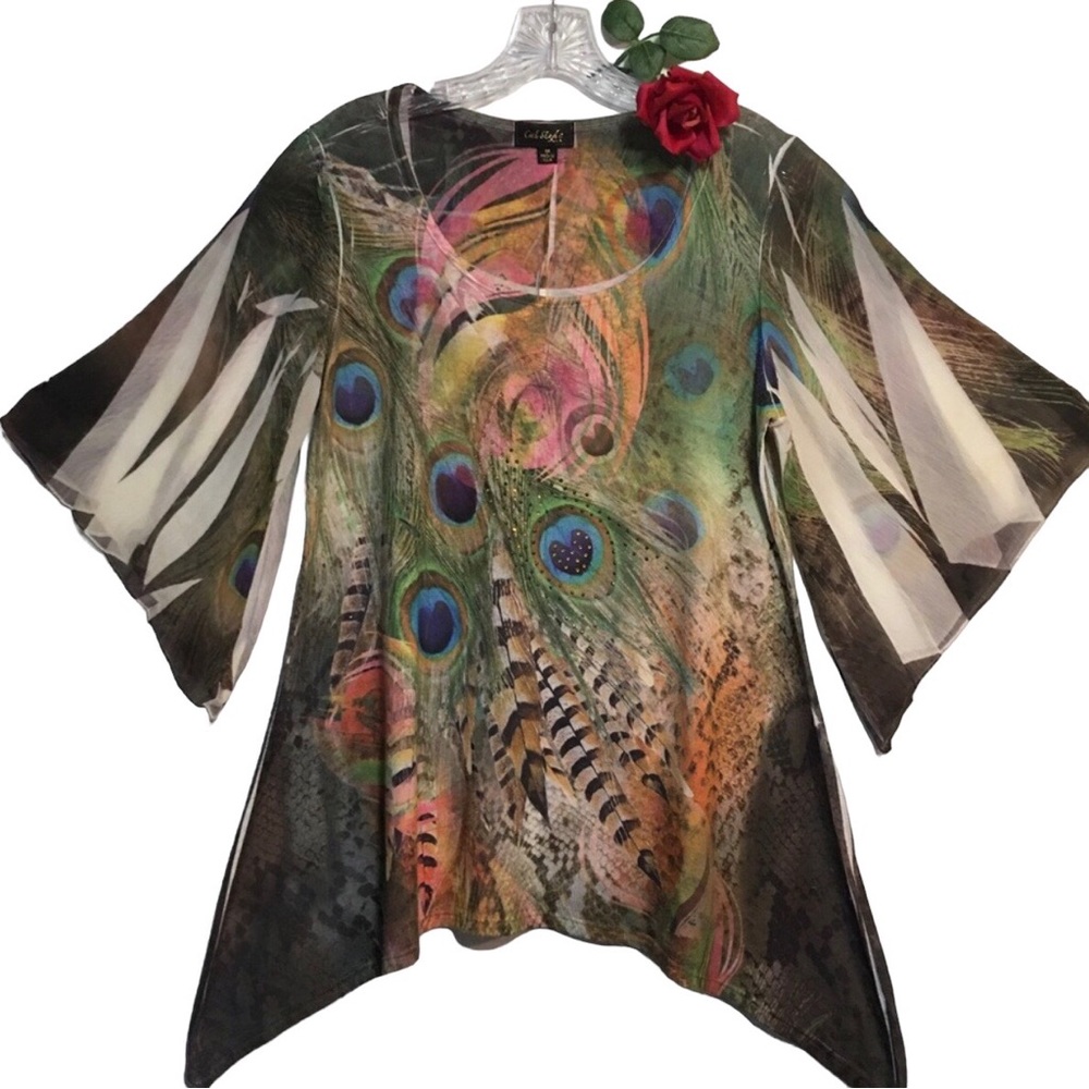 Peacock feather scoop neck top butterfly sleeves multicolor Cal USA Boho Med